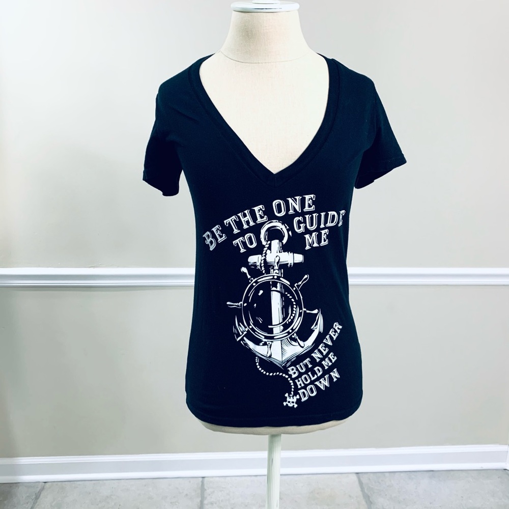 Beautiful Disaster top